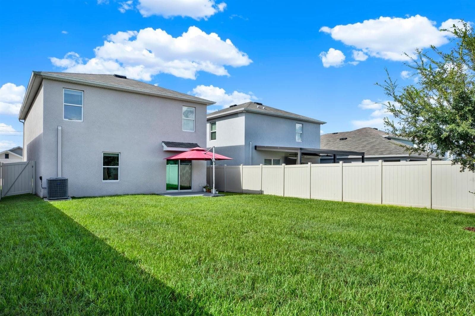 Fully Fenced Yard - 34047 JASPER STONE DR, WESLEY CHAPEL