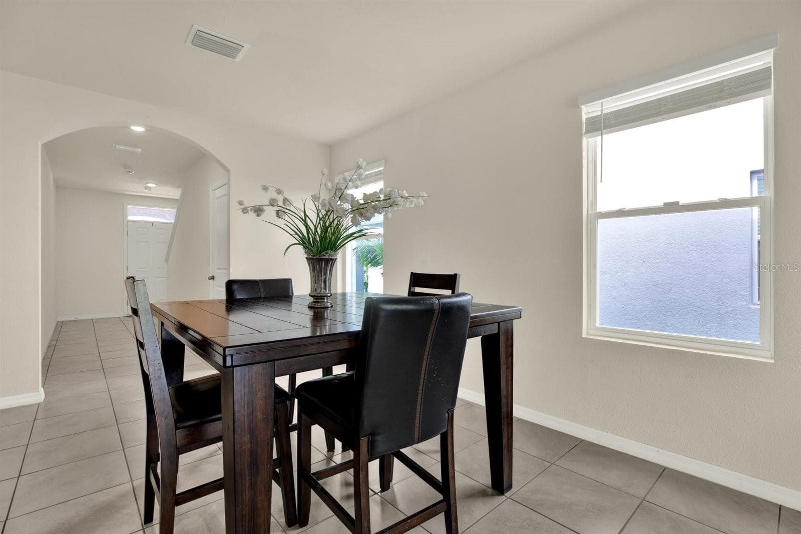 Natural Light Throughout - 34047 JASPER STONE DR, WESLEY CHAPEL