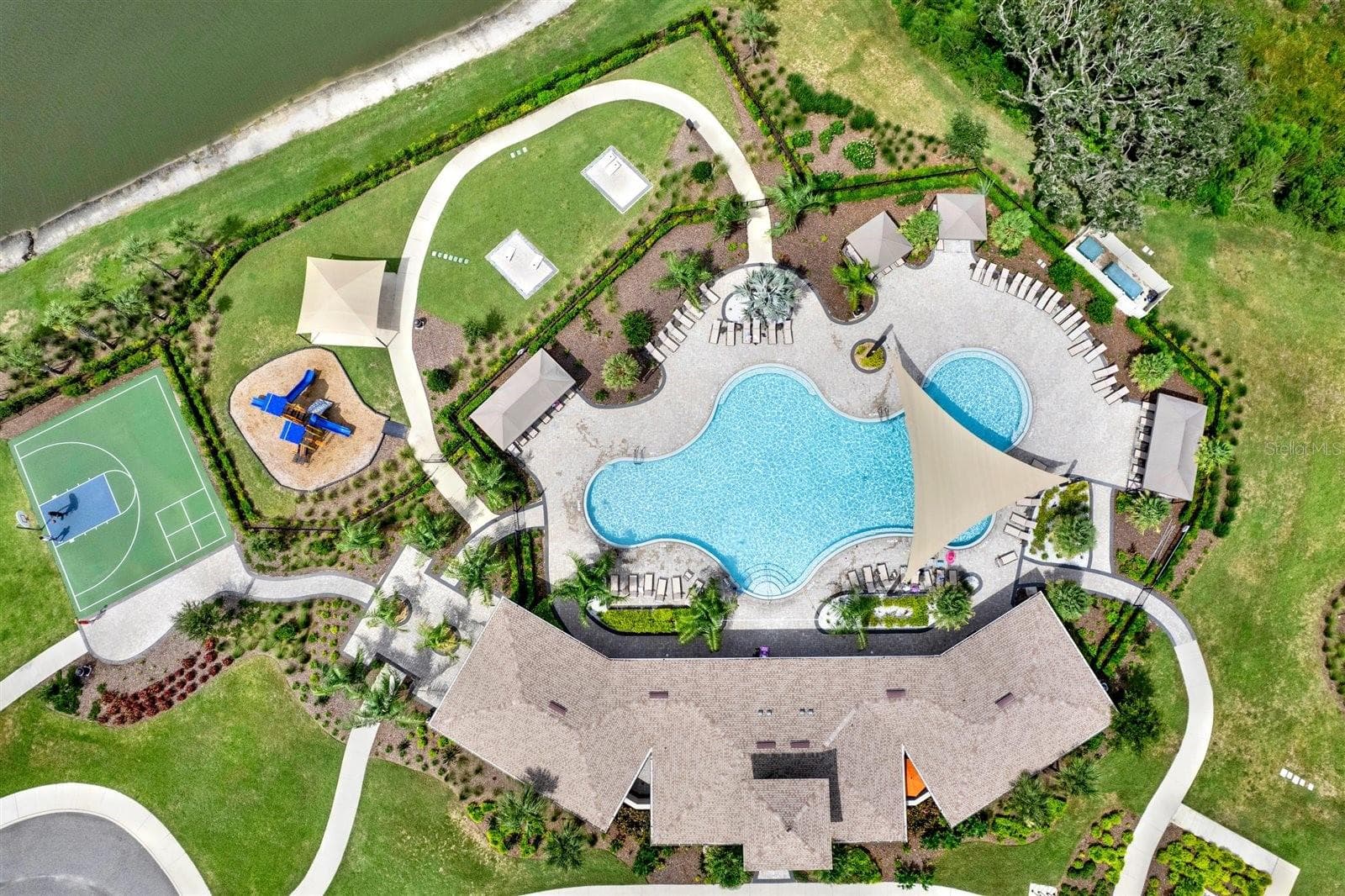 Luxury Amenities - 34047 JASPER STONE DR, WESLEY CHAPEL
