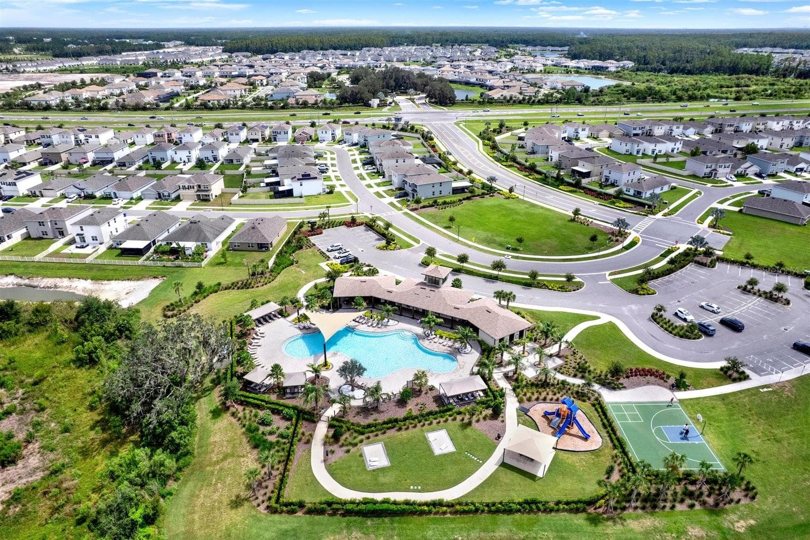 Property a short 5 minute walk to the pool. - 34047 JASPER STONE DR, WESLEY CHAPEL