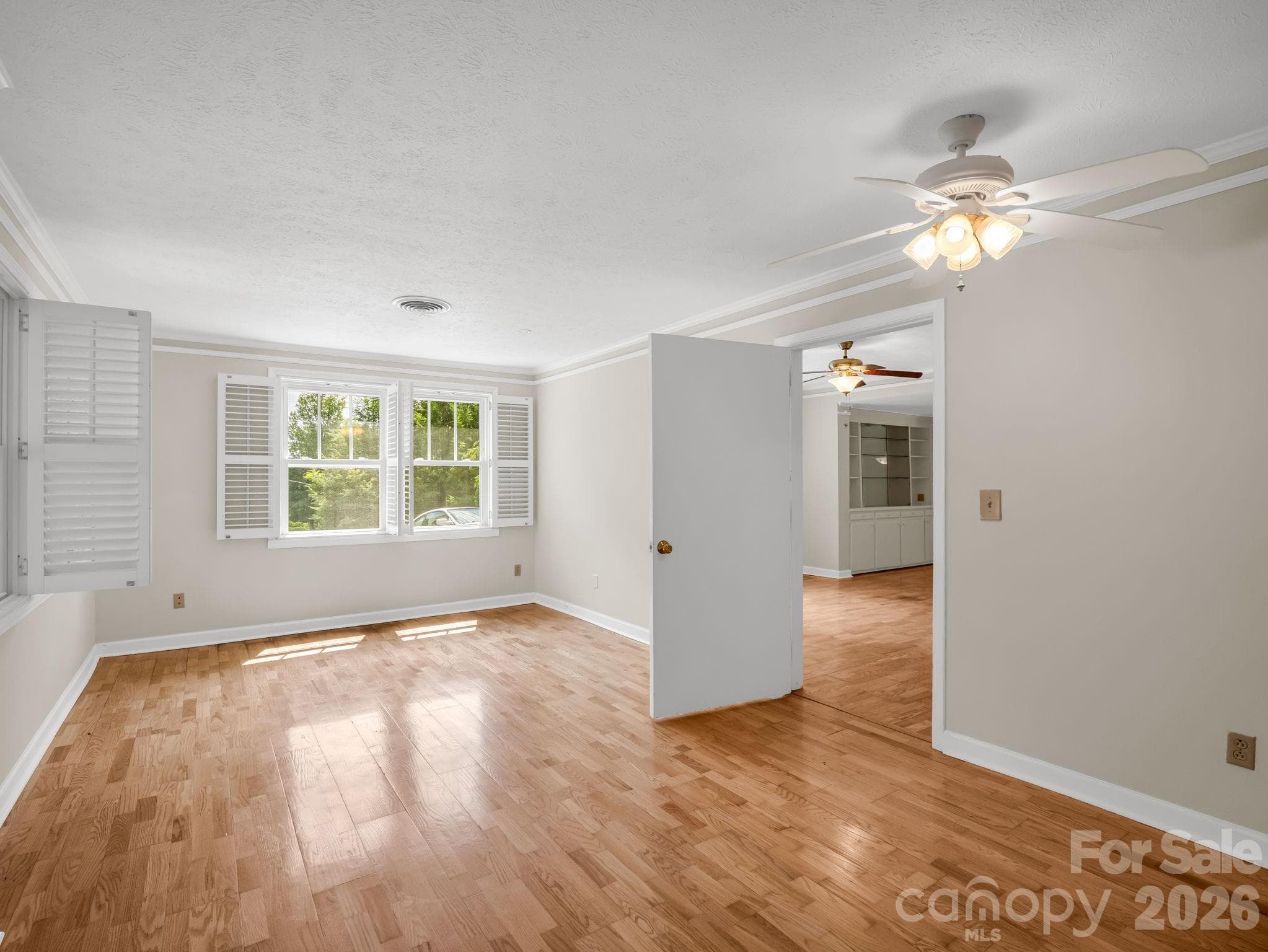 Primary Bedroom - 370 Orchard Circle, Laurel Park