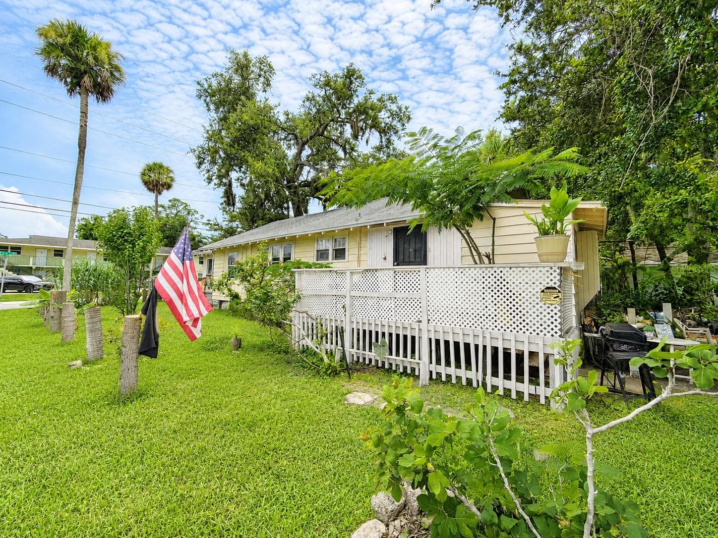 Single Family Residence at 202 SHADY PL, DAYTONA BEACH, photo 11 of 12