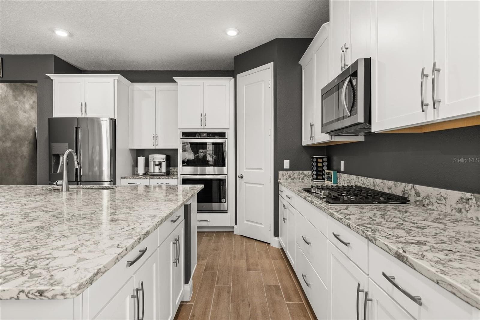 Single Family Residence at 8291 PROCIDA ISLE LN, WINDERMERE, photo 14 of 79