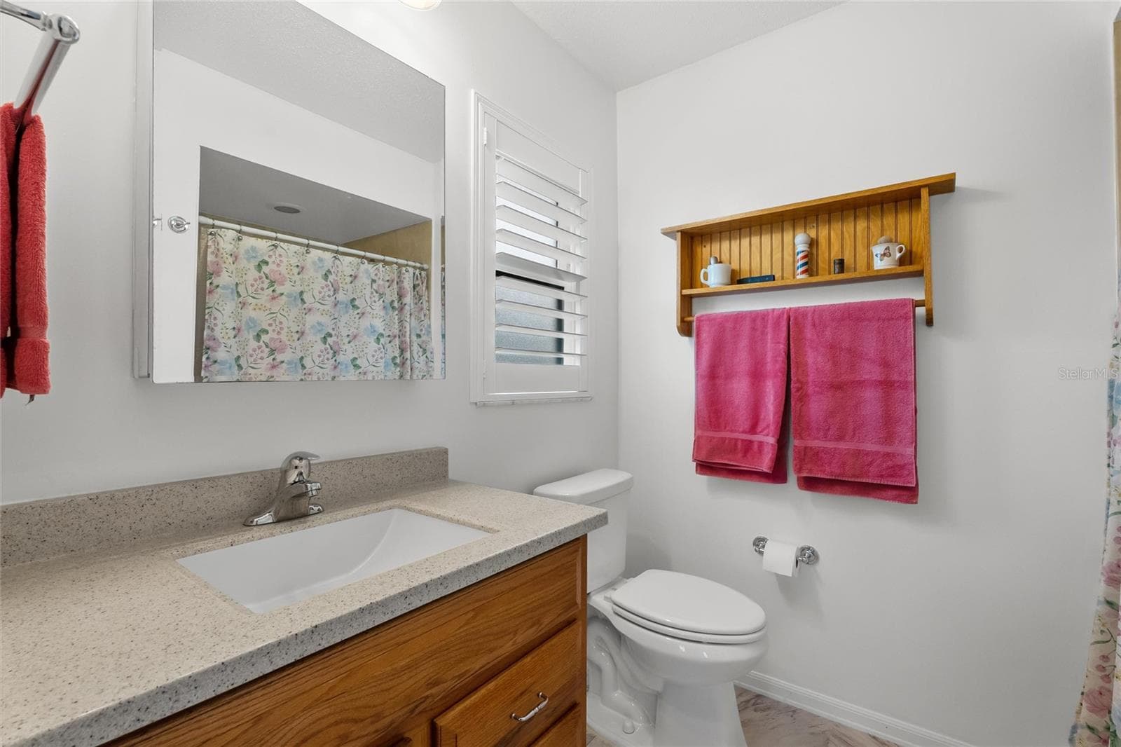 walk-in shower in primary - 773 VIVIENDA SOUTH CT #8, VENICE