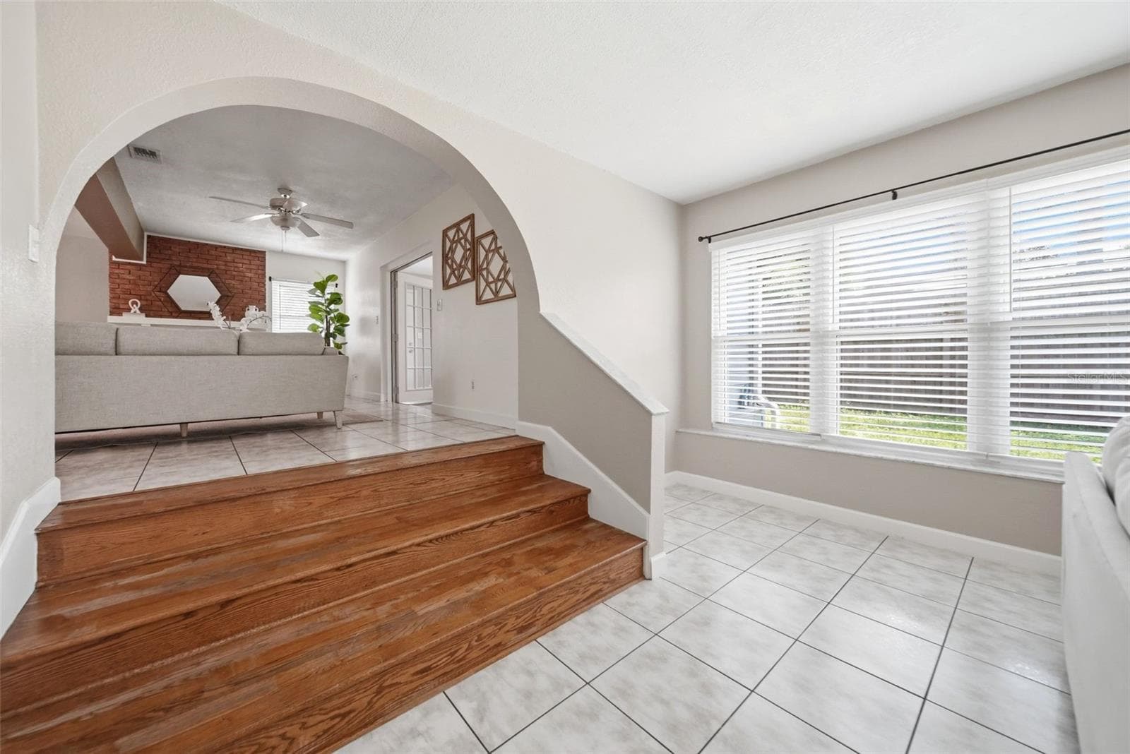 Family room. - 1540 E HORATIO AVE, MAITLAND