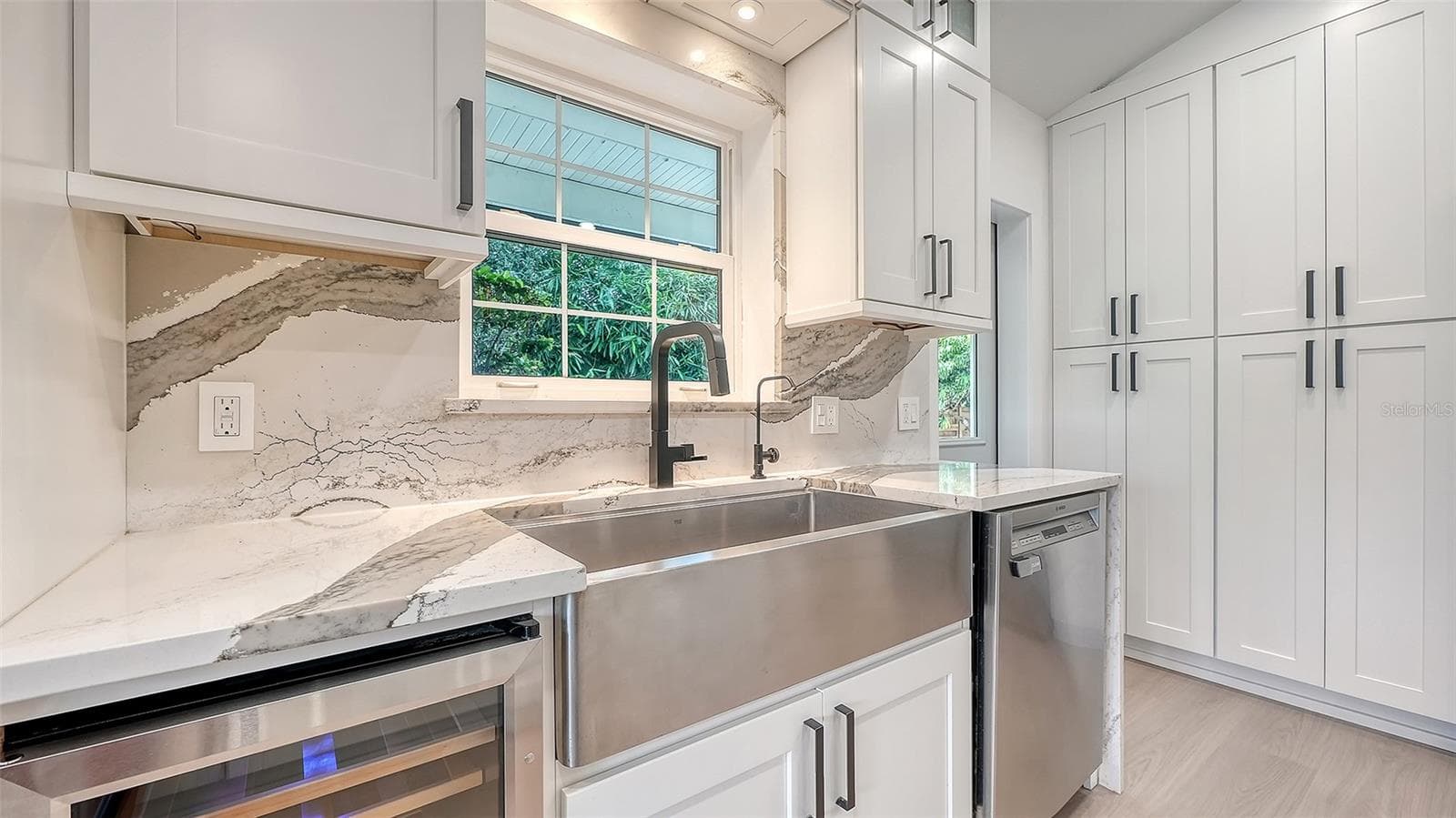 Single Family Residence at 3624 S LOCKWOOD RIDGE RD, SARASOTA, photo 5 of 53