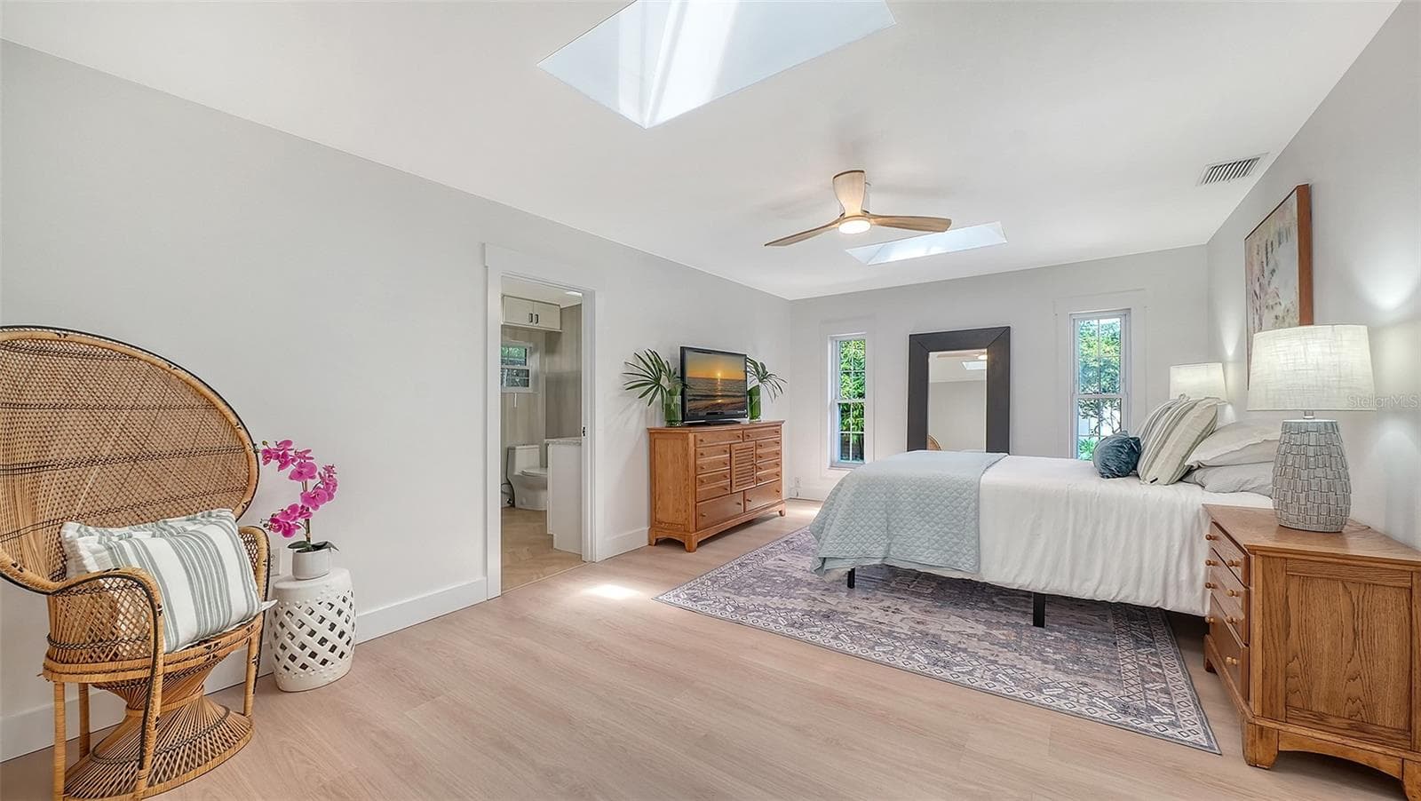Single Family Residence at 3624 S LOCKWOOD RIDGE RD, SARASOTA, photo 15 of 53