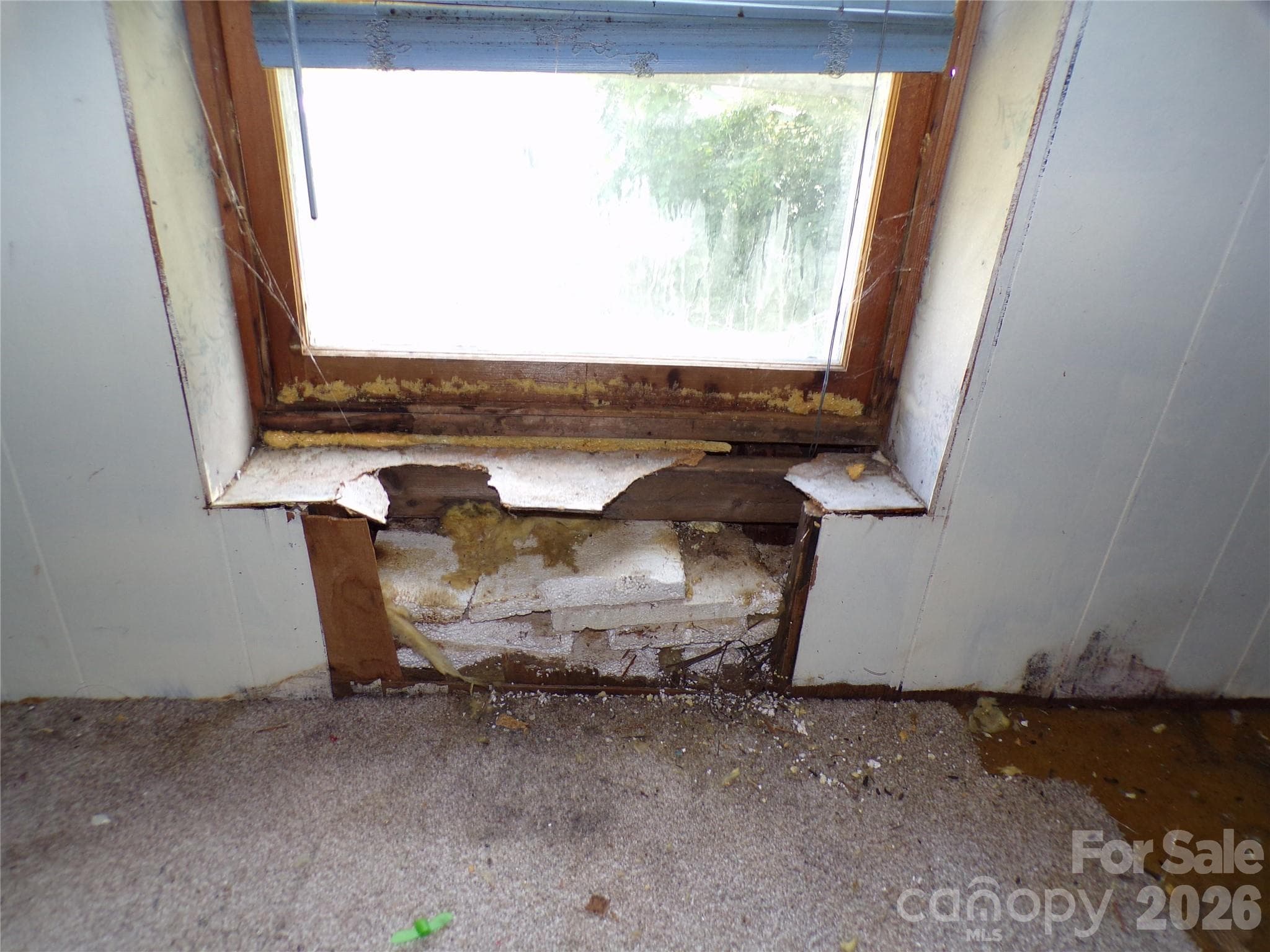 Attic window - 2131 Somerset Drive, Hendersonville