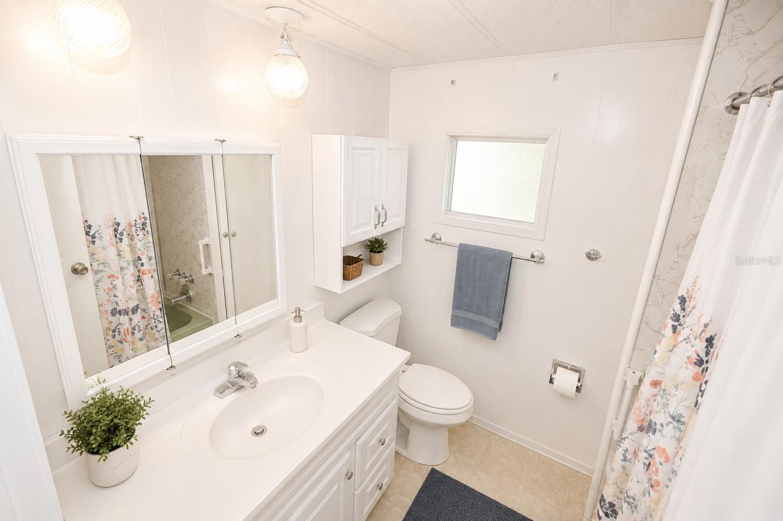 Mobile Home at 115 RACHEL DR, TARPON SPRINGS, photo 10 of 25