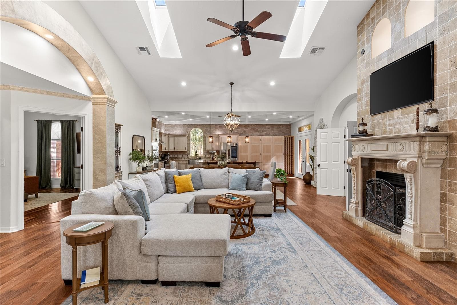 Living Room with Gas Fireplace - 20 BOGIE LN, PALM HARBOR