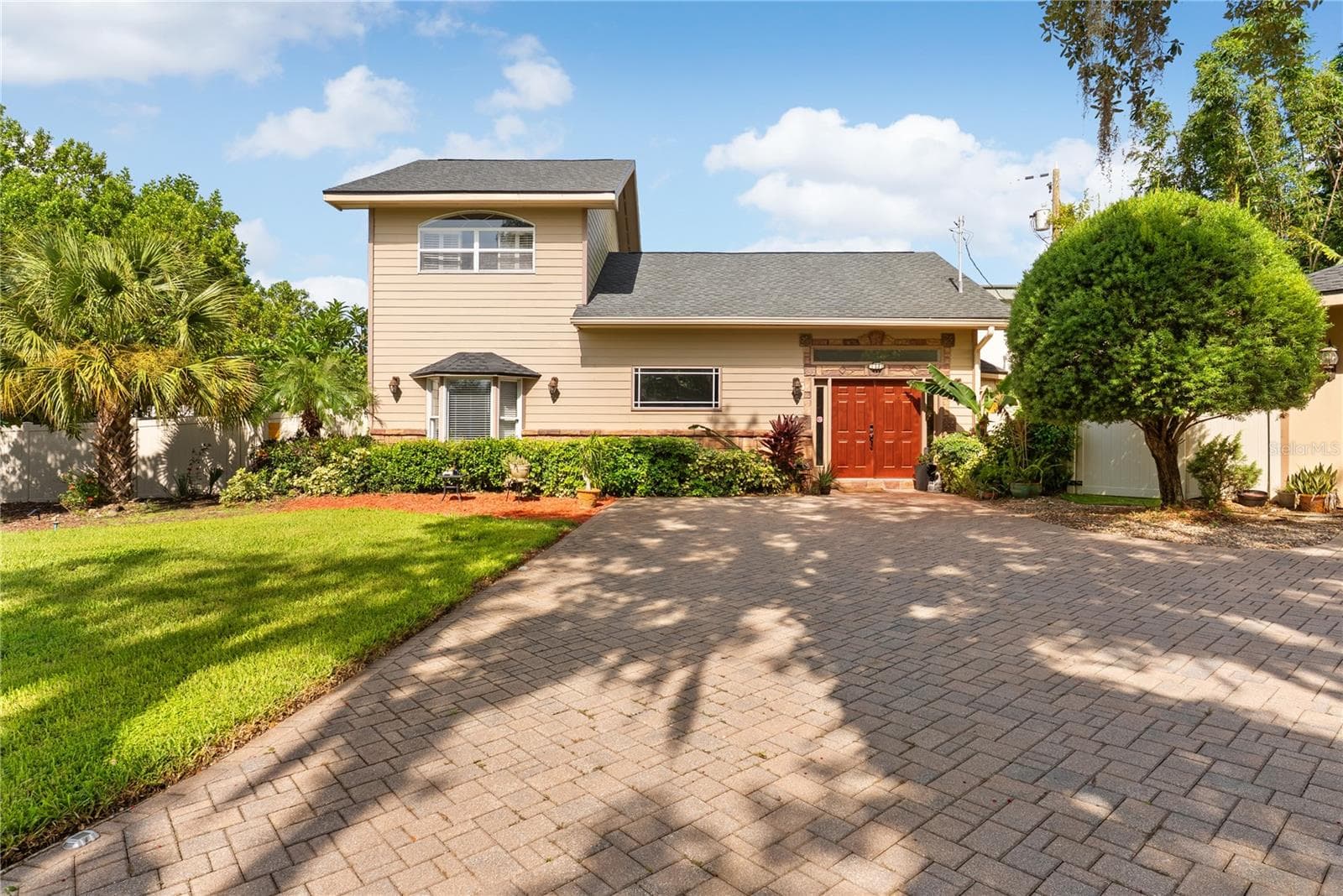 Detached Guest House Exterior - 20 BOGIE LN, PALM HARBOR