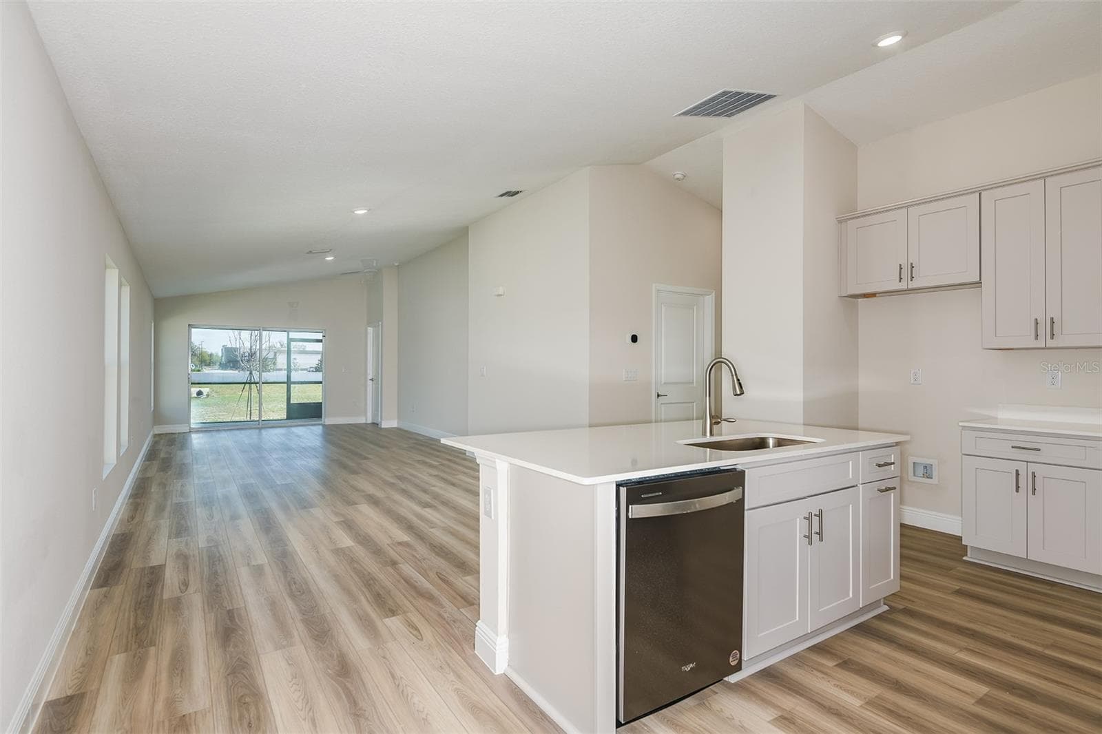 Single Family Residence at 6085 SW 96TH PL, OCALA, photo 13 of 27