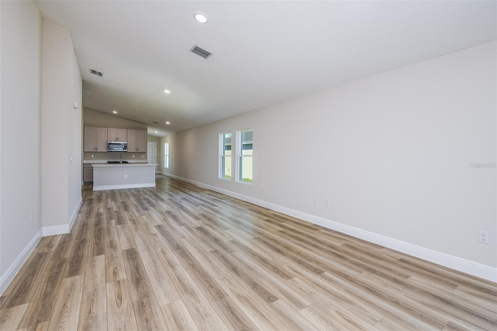 Single Family Residence at 6085 SW 96TH PL, OCALA, photo 14 of 27
