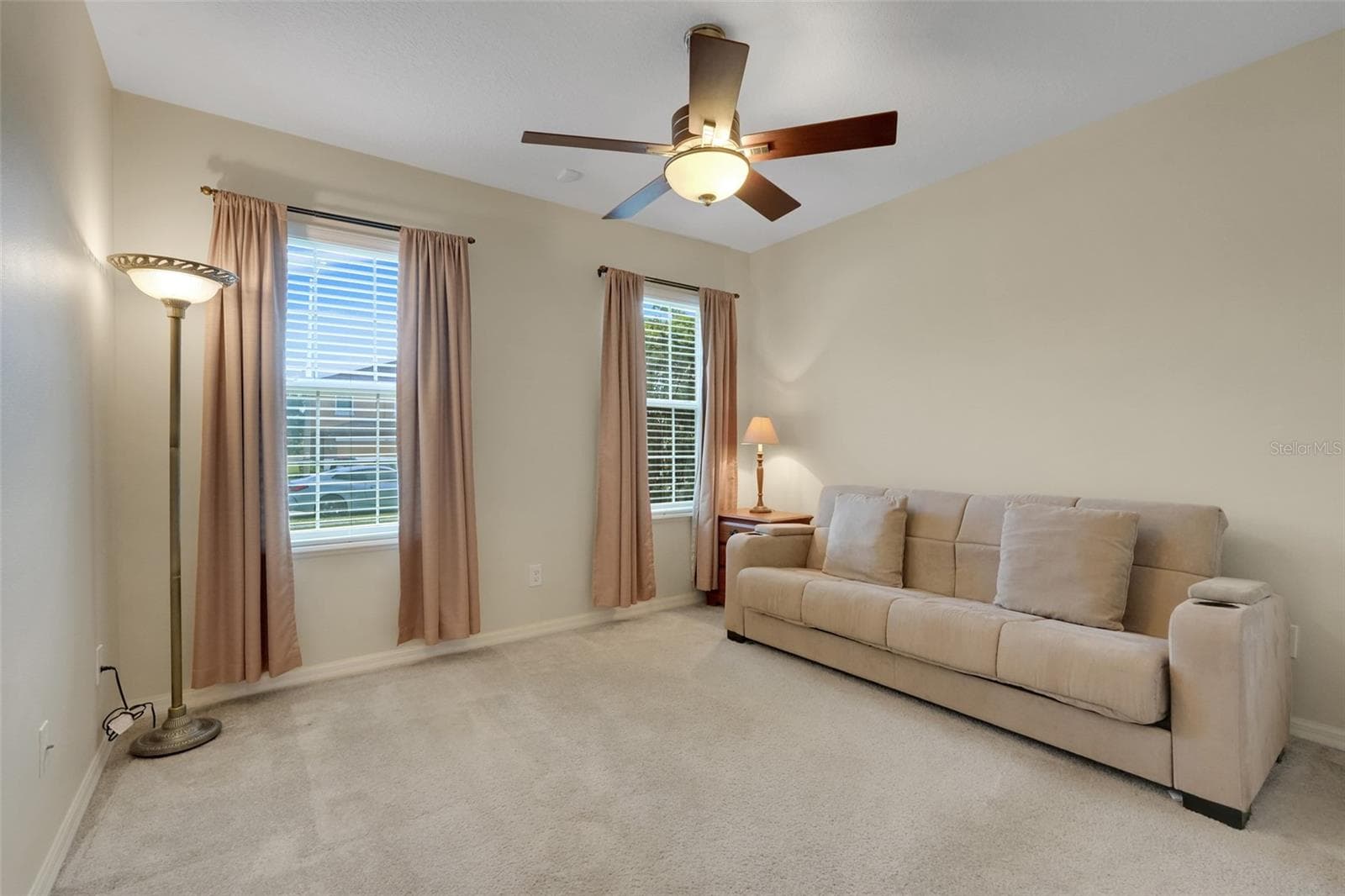 Single Family Residence at 221 DAIGLEDOG ST, ST CLOUD, photo 13 of 42