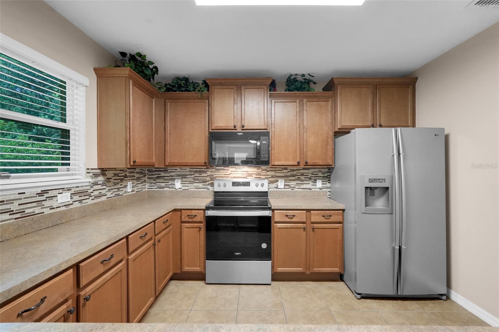 Single Family Residence at 221 DAIGLEDOG ST, ST CLOUD, photo 25 of 42