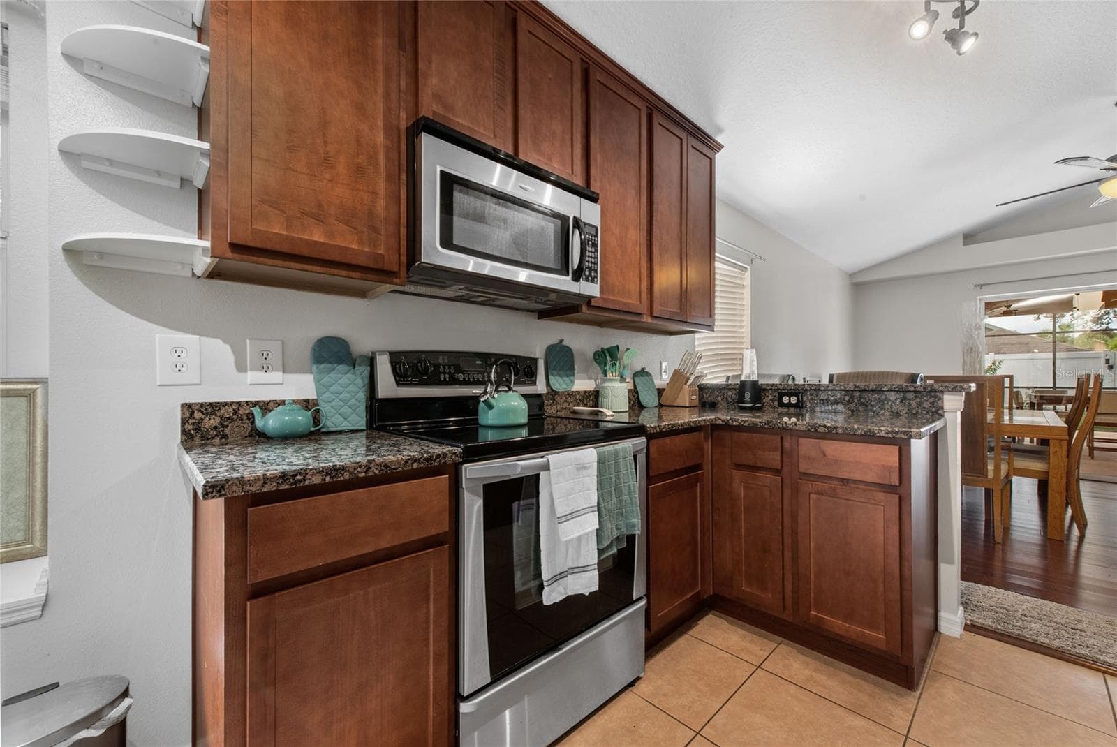 Single Family Residence at 14617 KEELFORD WAY, ORLANDO, photo 33 of 44