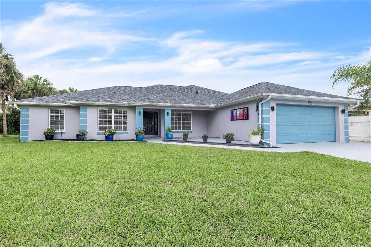 1240 NORA LN