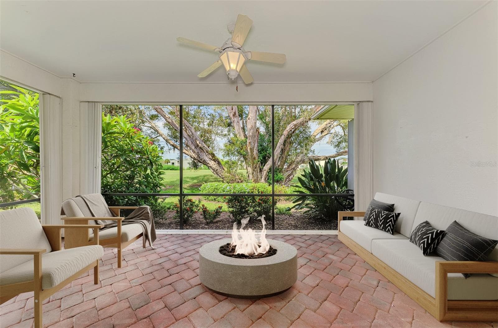 virtual screened lanai - 625 MISTY PINE DR, VENICE