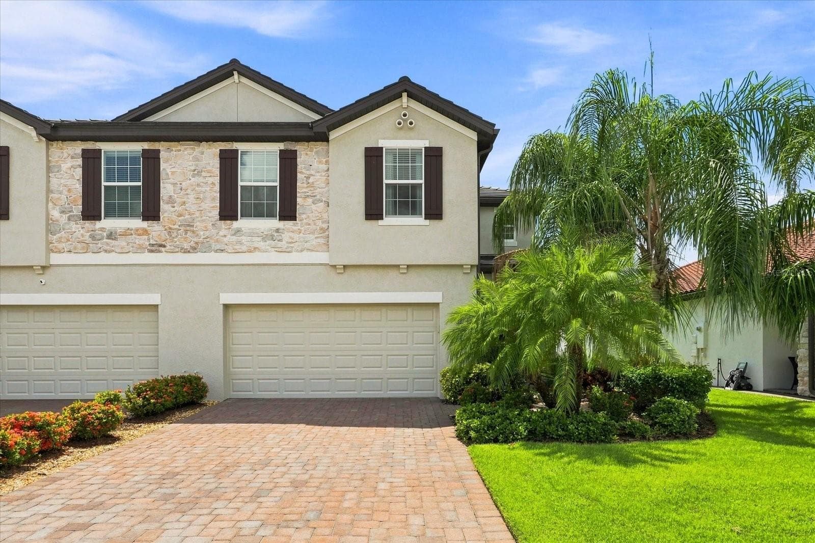 2528 STARWOOD CT