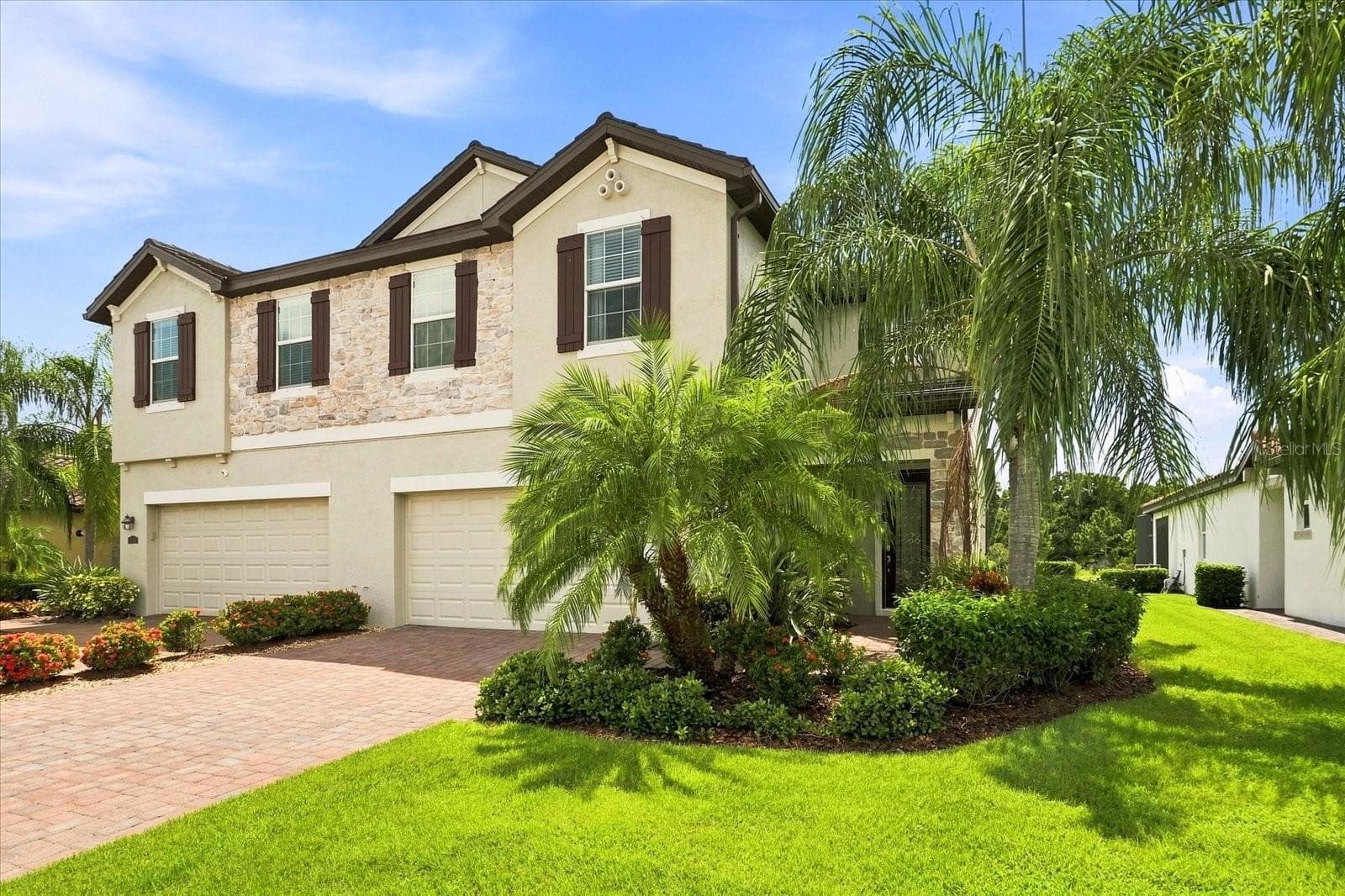 AVAILABLE FURNISHED - 2528 STARWOOD CT, LAKEWOOD RANCH