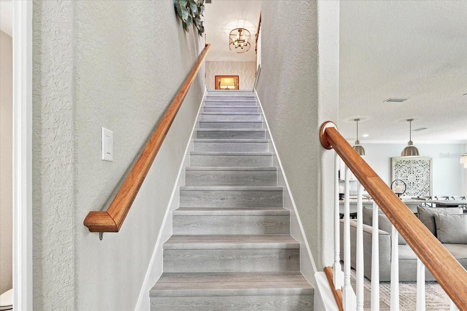 LAMINATE WOOD FLOORS - 2528 STARWOOD CT, LAKEWOOD RANCH