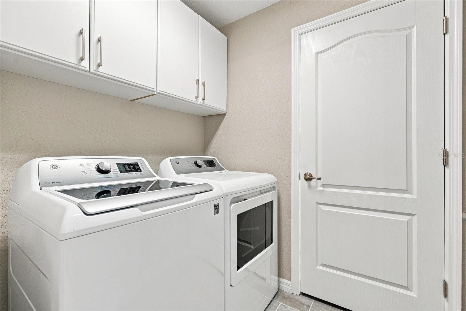 UPSTAIRS LAUNDRY - 2528 STARWOOD CT, LAKEWOOD RANCH
