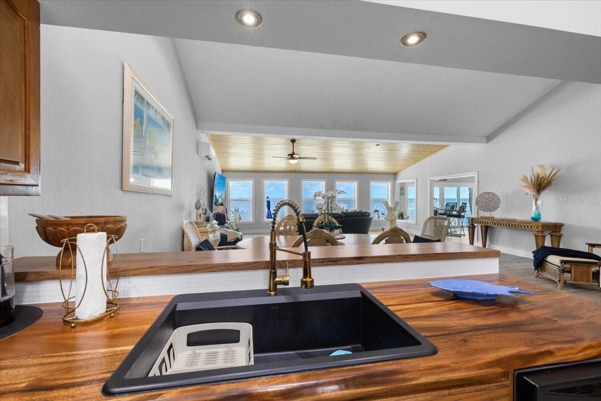 Single Family Residence at 3200 GULF WINDS CIR, HERNANDO BEACH, photo 16 of 66