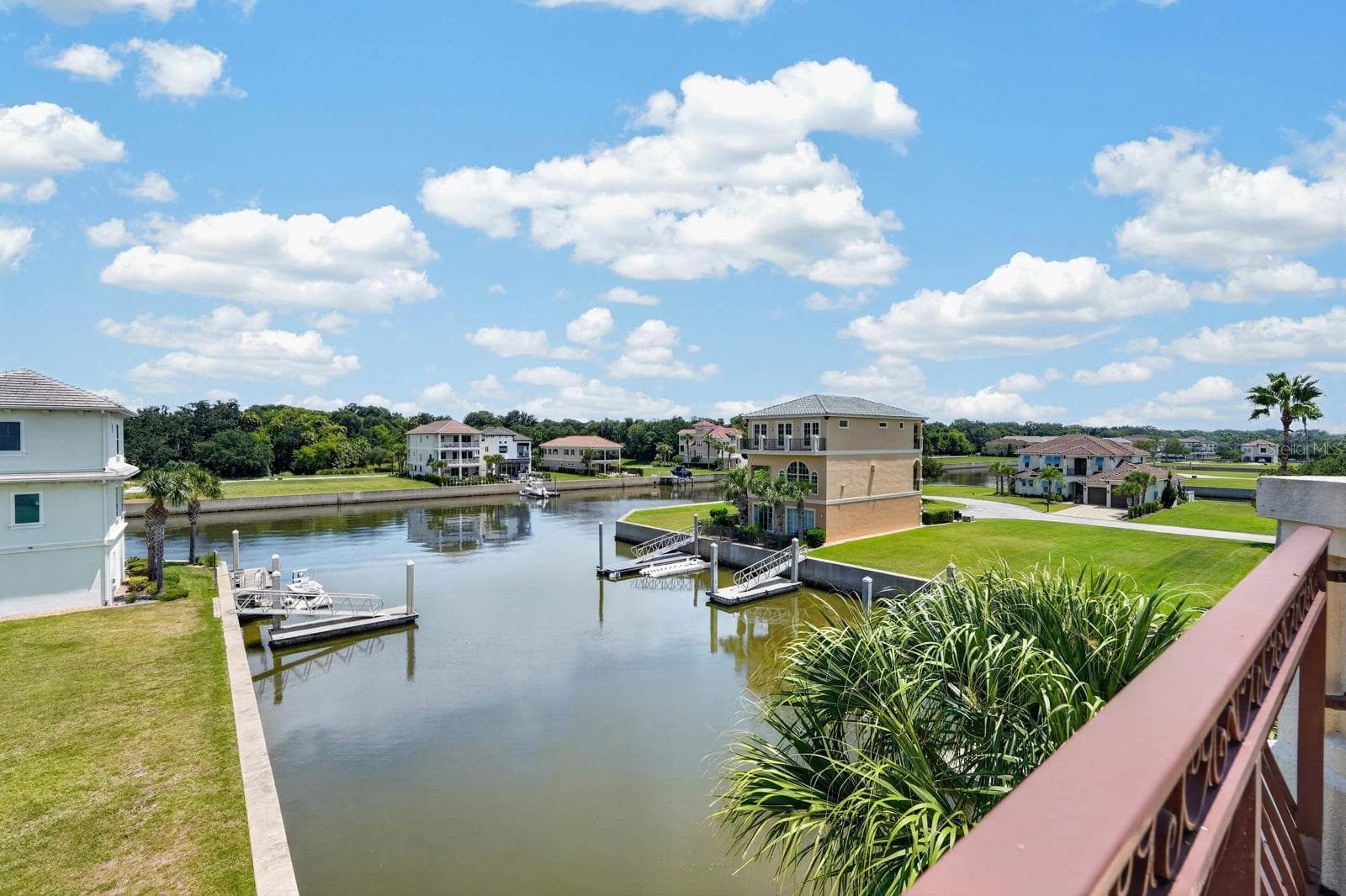 The best of canal frontage... protected from the wakes, with the Intracoastal only moments away. - 303 YACHT HARBOR DR, PALM COAST