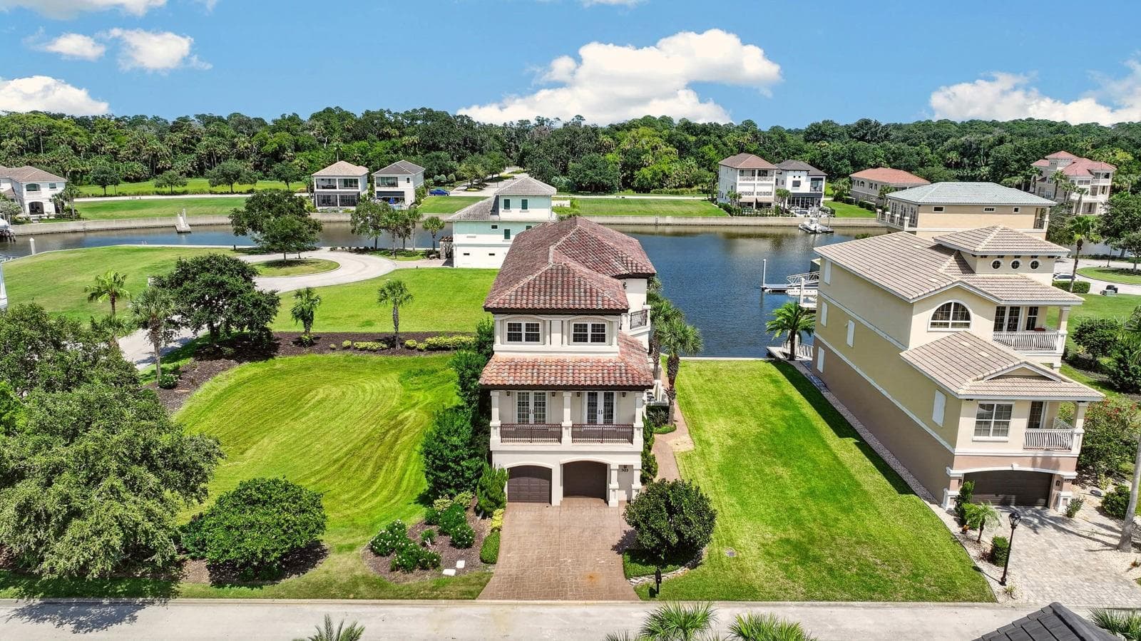 Privacy is the real luxury... with the adjacent homesite also available for purchase. - 303 YACHT HARBOR DR, PALM COAST