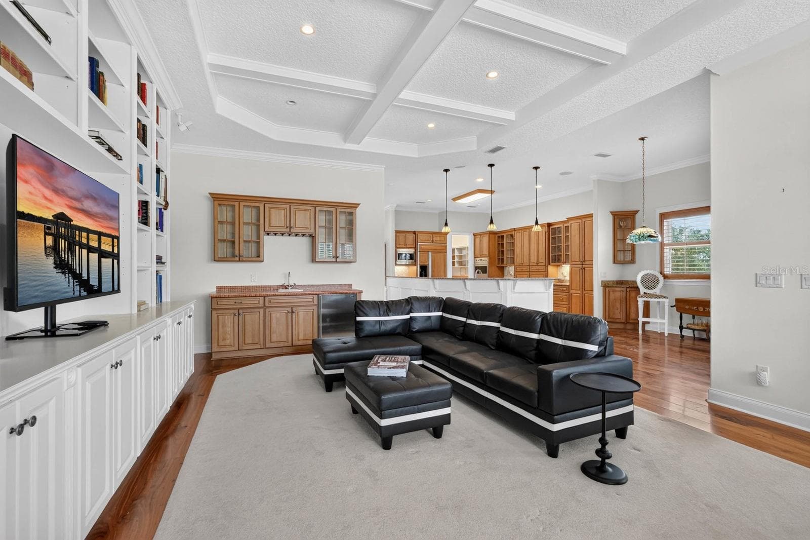 Expansive gathering spaces. - 303 YACHT HARBOR DR, PALM COAST
