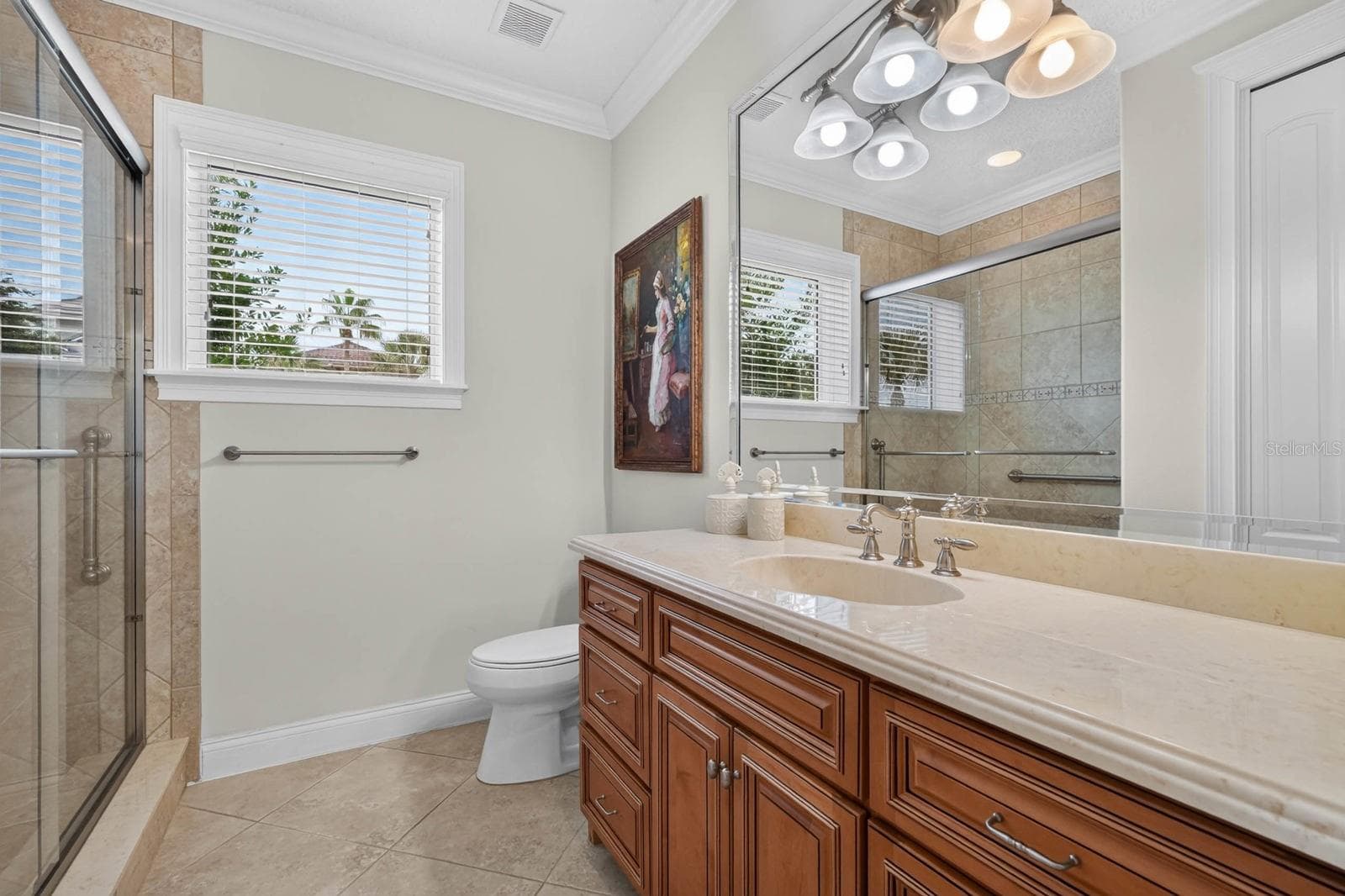 En suite bath gives family and guests a comfortable retreat of their own. - 303 YACHT HARBOR DR, PALM COAST