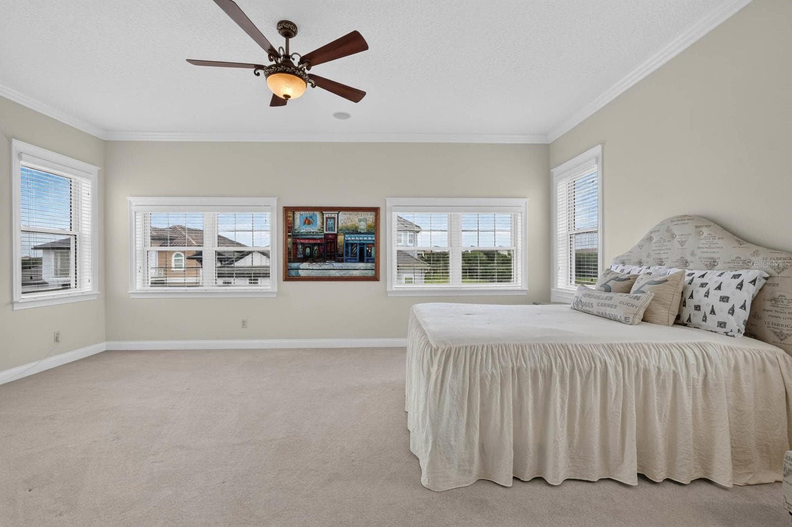 No small guest quarters here... - 303 YACHT HARBOR DR, PALM COAST