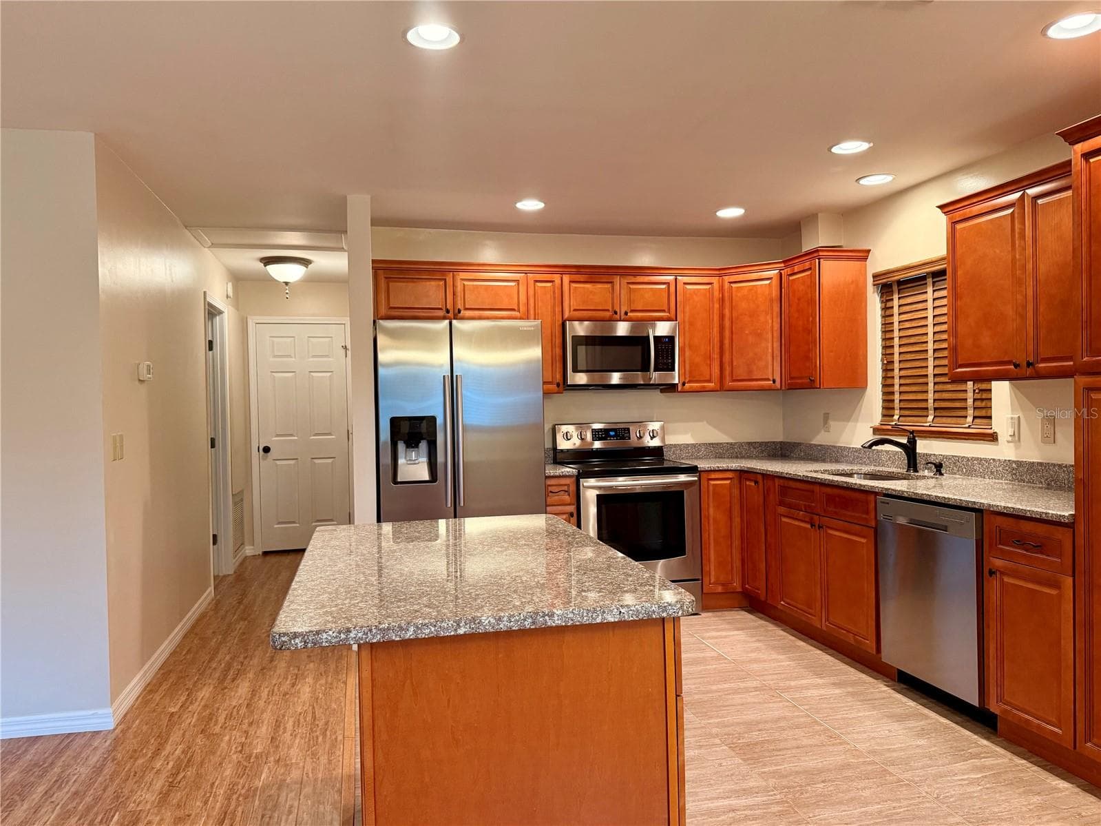 Single Family Residence at 9940 SW 102ND LN, OCALA, photo 5 of 22
