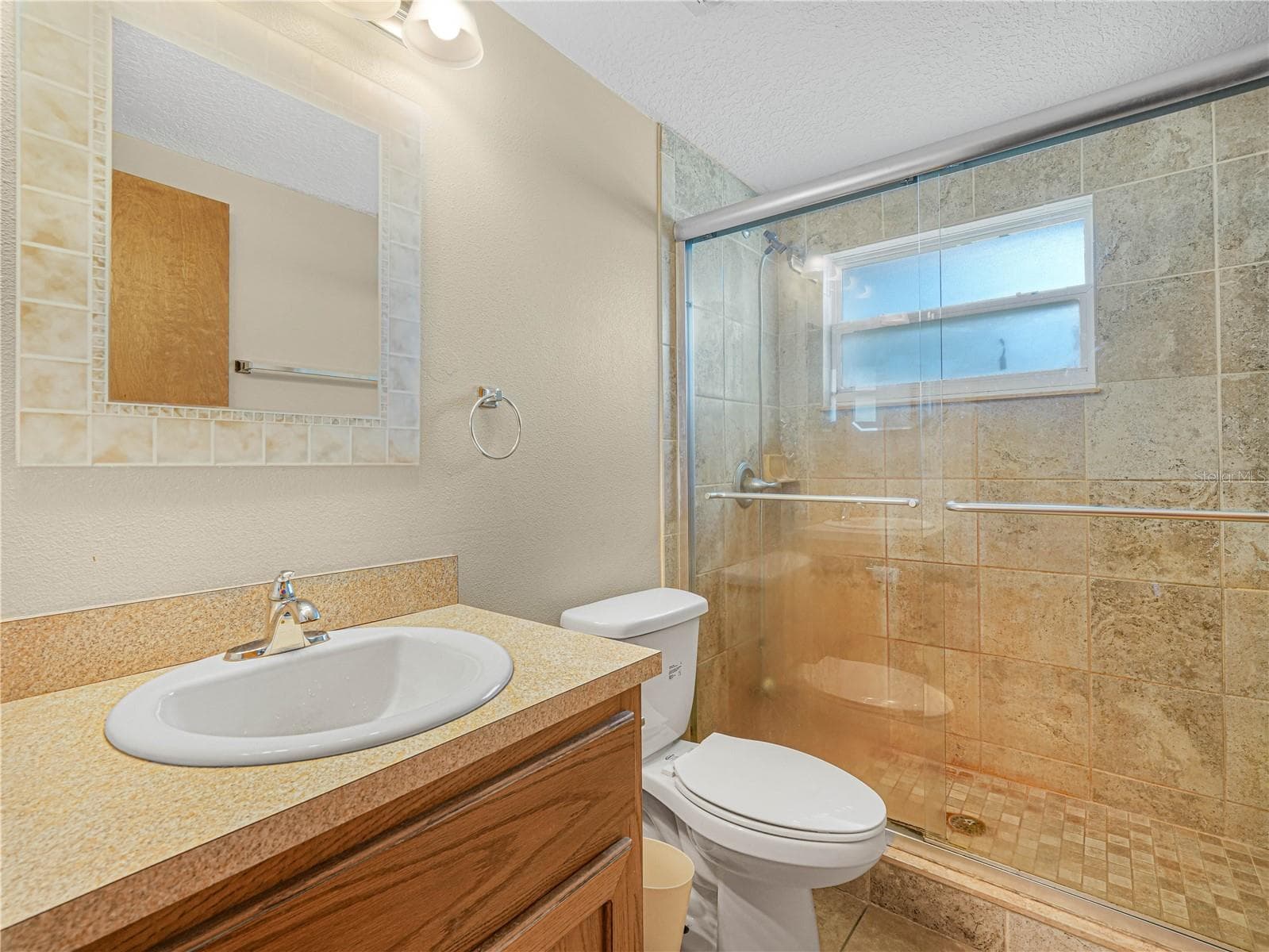 Single Family Residence at 1213 CHEROKEE DR, KISSIMMEE, photo 9 of 19
