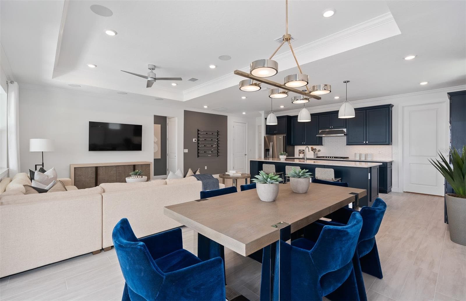 Model Home Design Only. Pictures and furnishings are for illustrative purposes only. Elevations, colors and options may vary. Furniture is for model home staging only. - 1313 ZESTY CITRUS LANE, MINNEOLA