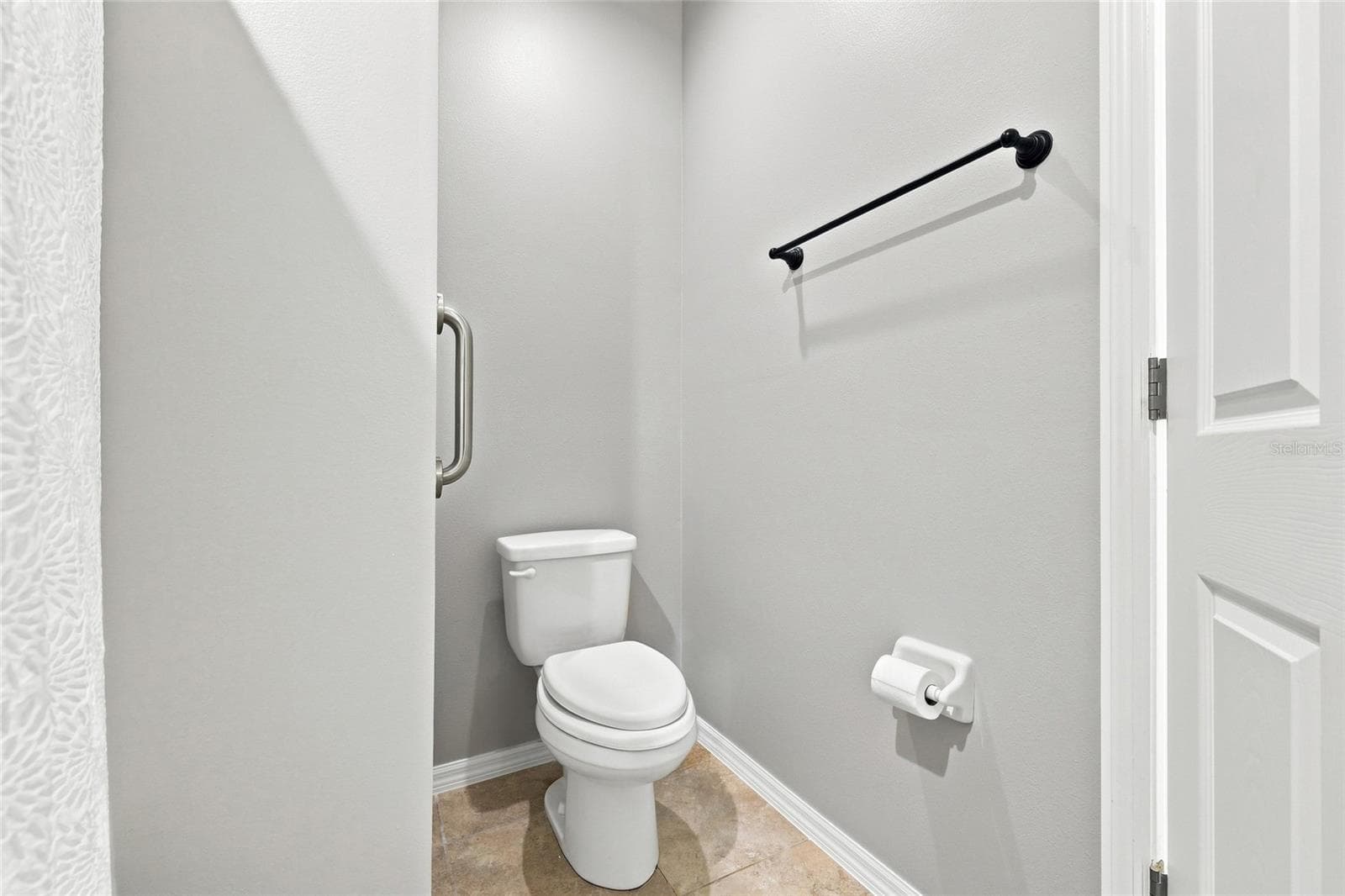 Guest Bathroom - 192 BLACKSTONE CREEK RD, GROVELAND