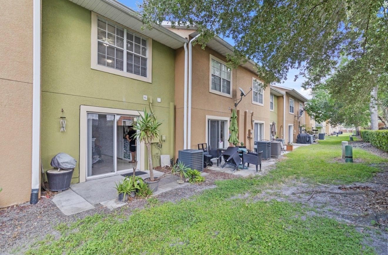 Townhouse at 322 CERVANTES DR, KISSIMMEE, photo 24 of 26