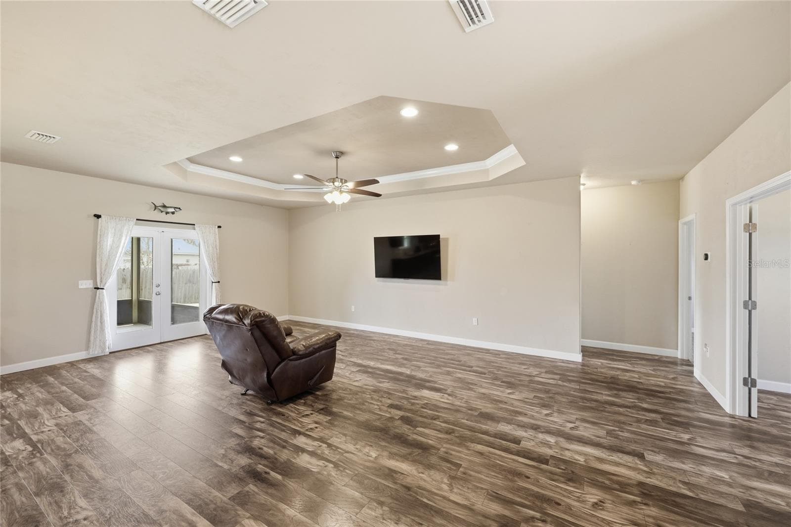 Single Family Residence at 22971 NW 6TH LN, NEWBERRY, photo 10 of 68