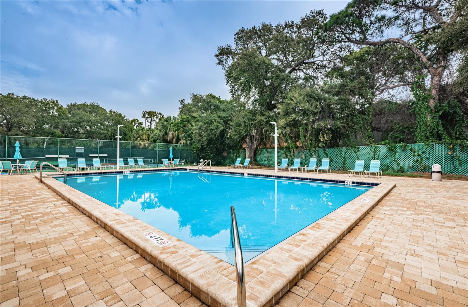 Condominium at 3730 42ND WAY S #H, ST PETERSBURG, photo 20 of 32