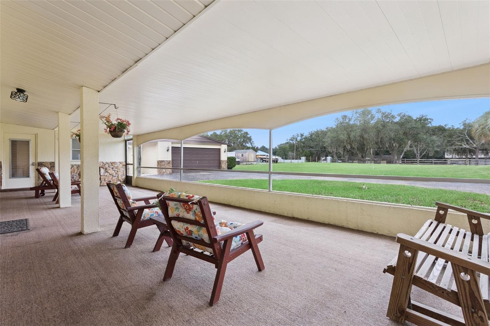 Covered Entry, Screened Patio - 10617 SE 95TH TER, BELLEVIEW