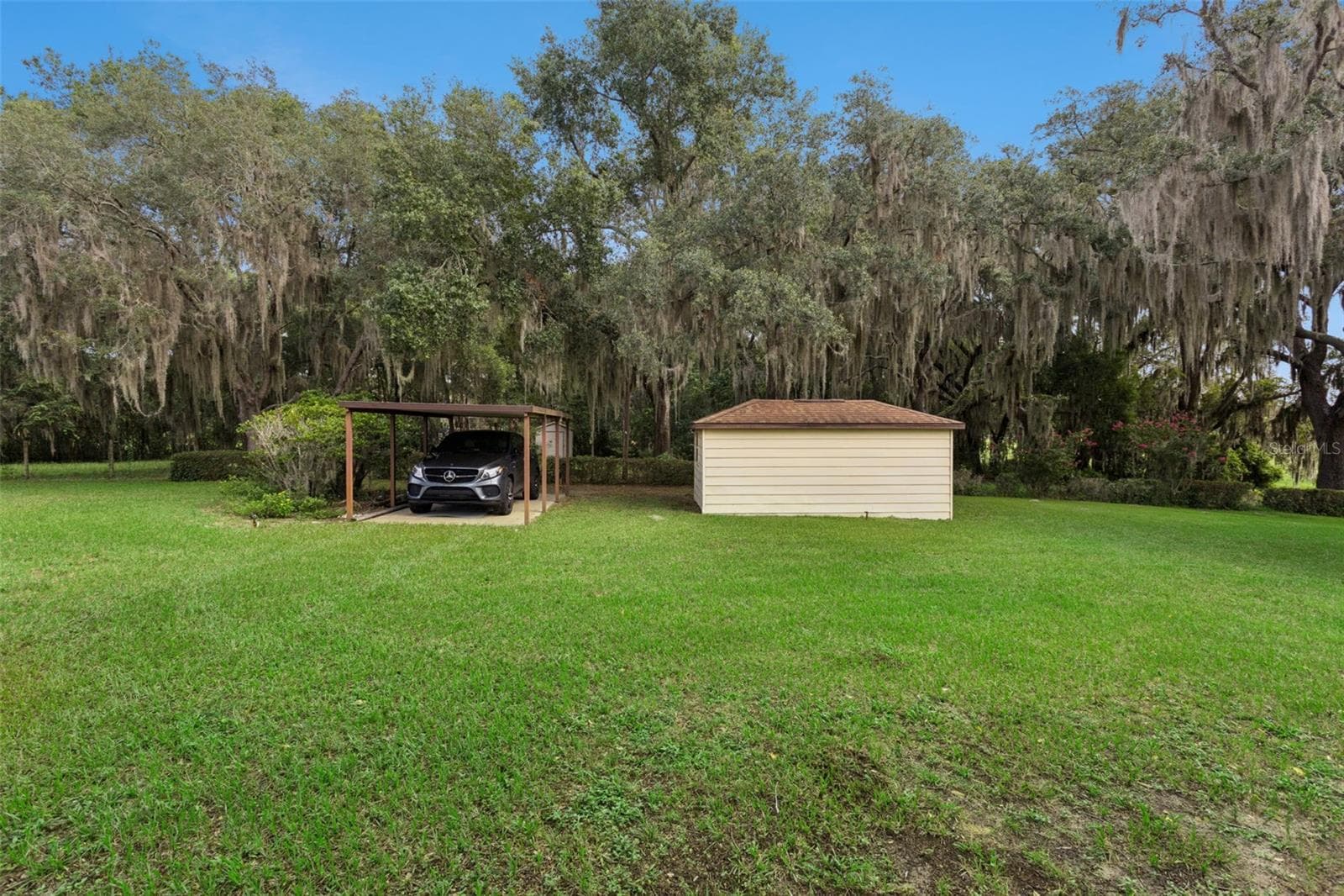 Carport & Shed - 10617 SE 95TH TER, BELLEVIEW