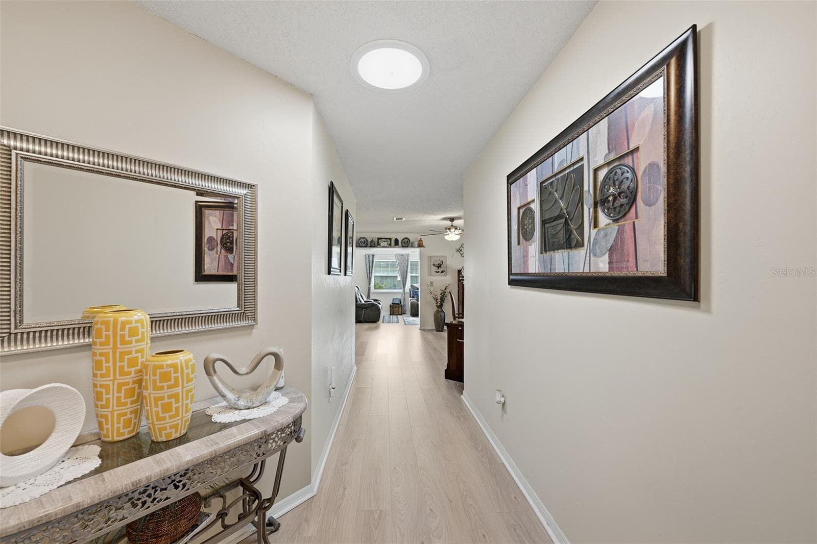 Hallway, coming into the house - 2005 HEATHFIELD CIR #241, SUN CITY CENTER