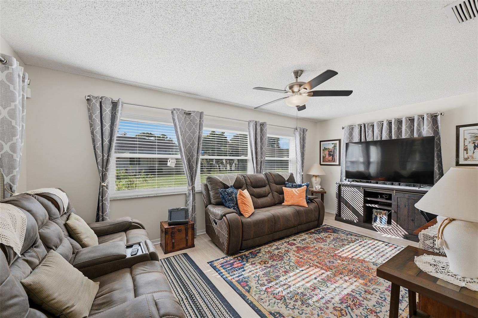 Spacious Family Room - 2005 HEATHFIELD CIR #241, SUN CITY CENTER