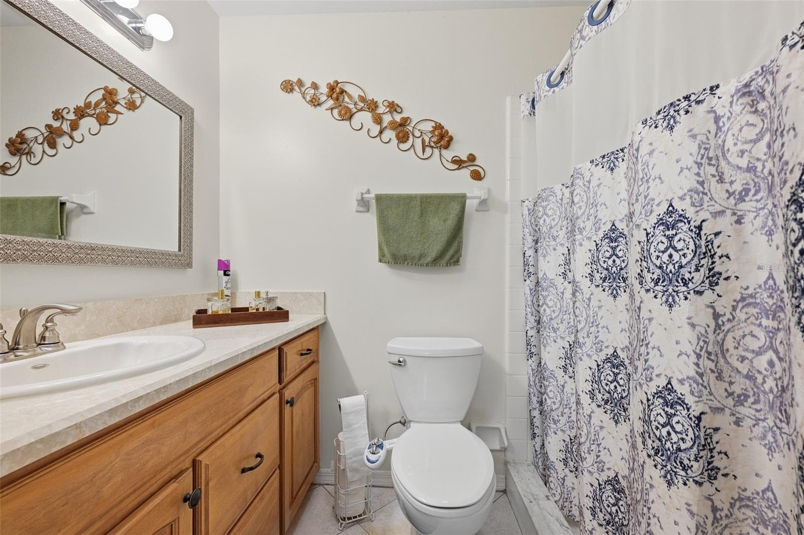 Primary Bathrom w/Walk in Shower - 2005 HEATHFIELD CIR #241, SUN CITY CENTER