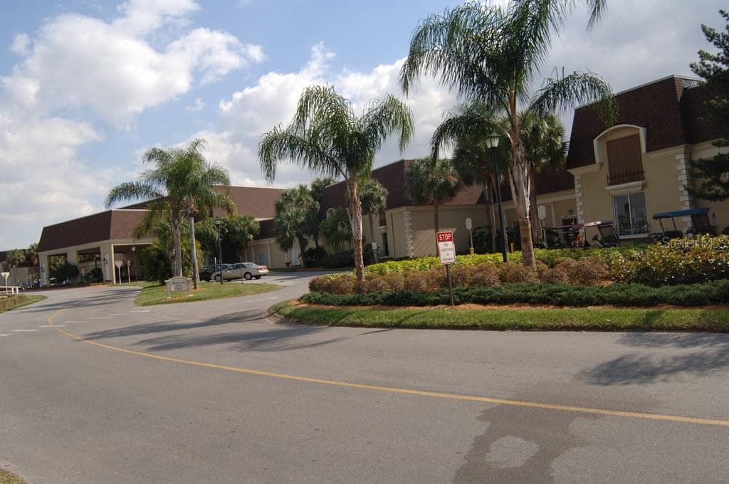 Northside Clubhouse - 2005 HEATHFIELD CIR #241, SUN CITY CENTER