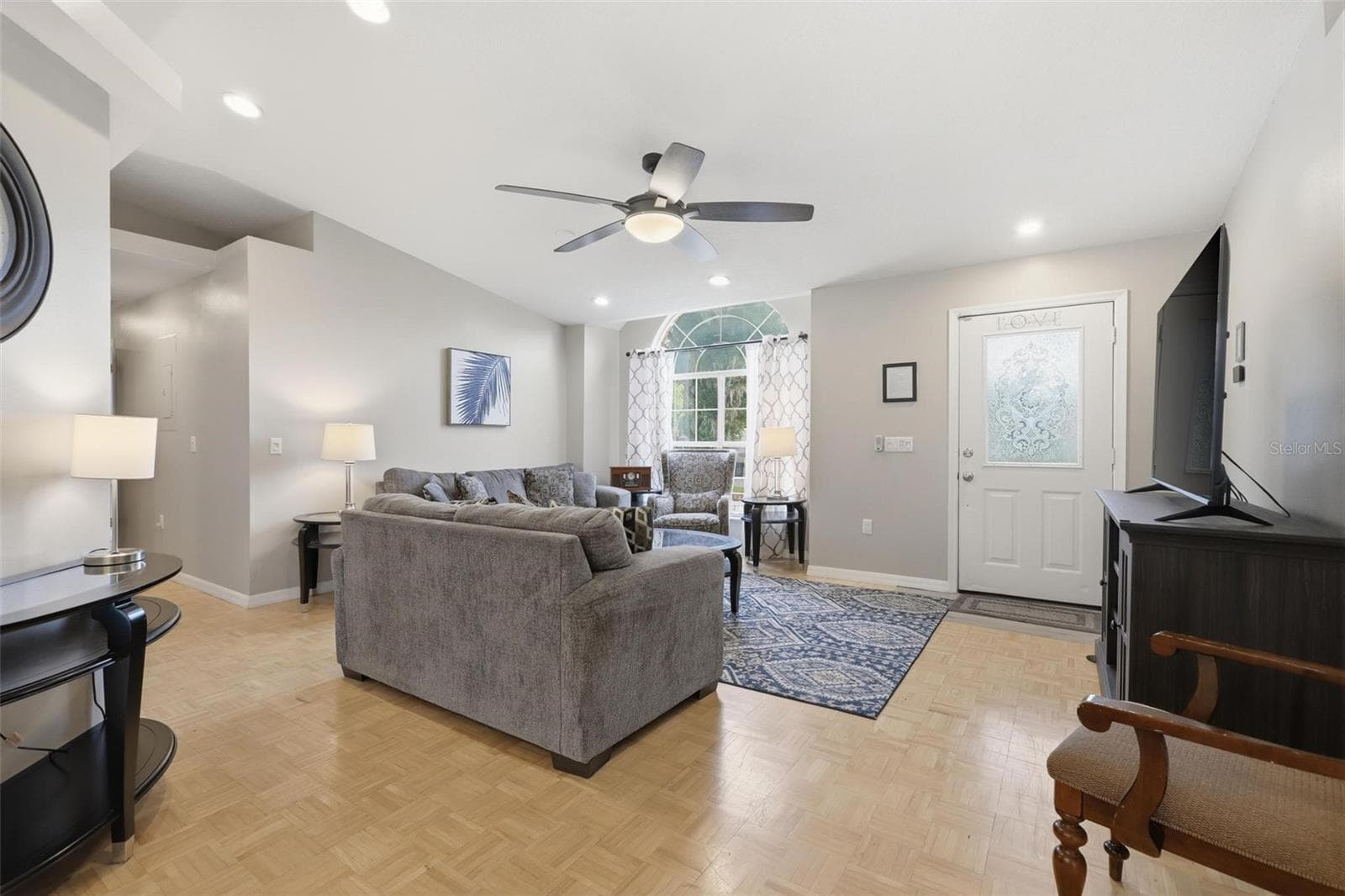 Single Family Residence at 1095 E WISCONSIN AVE, DELAND, photo 10 of 46