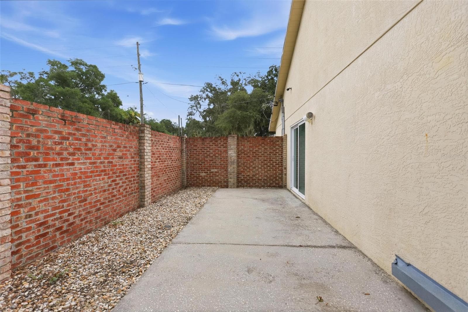 Single Family Residence at 1095 E WISCONSIN AVE, DELAND, photo 42 of 46