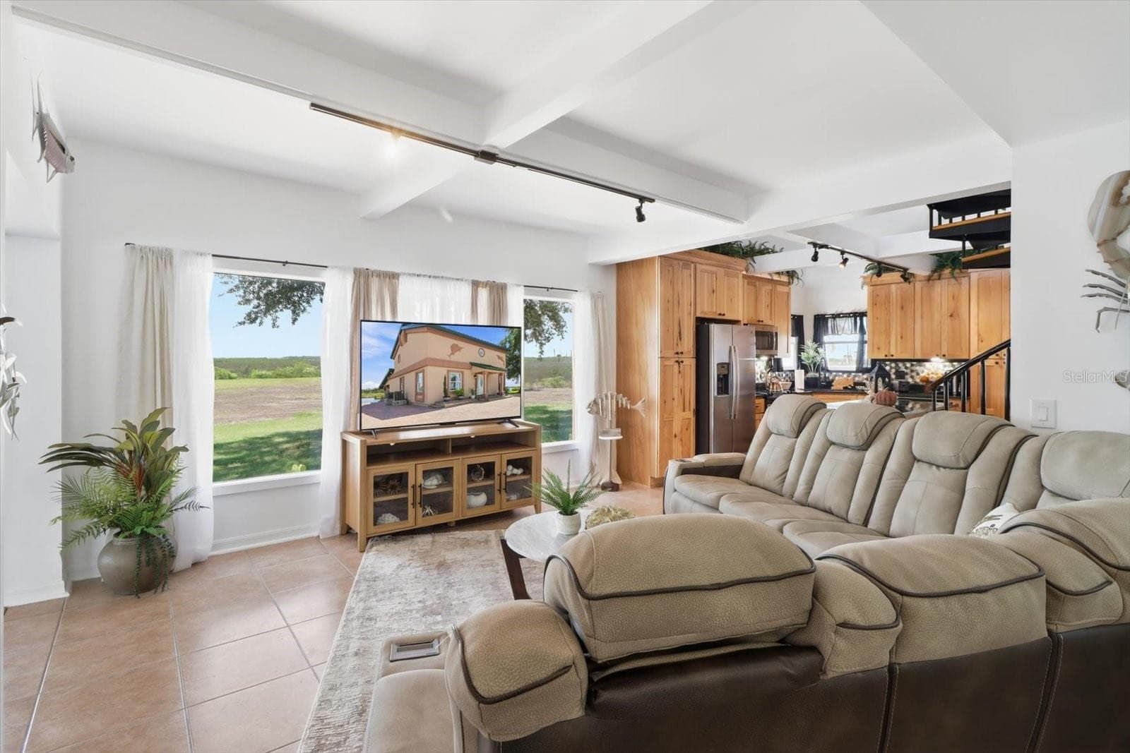 Living Room – Reverse View - 3194 INDIAN GULF LN, HERNANDO BEACH