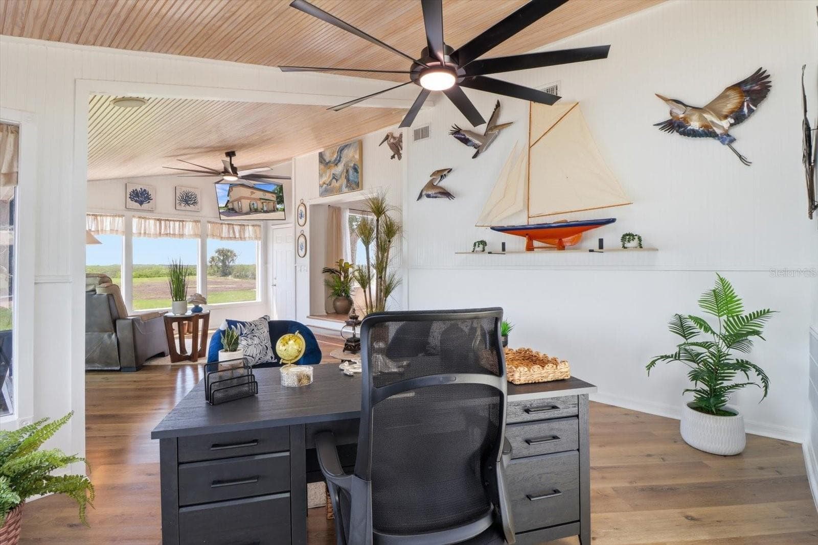 Waterfront Florida Room – Additional View - 3194 INDIAN GULF LN, HERNANDO BEACH