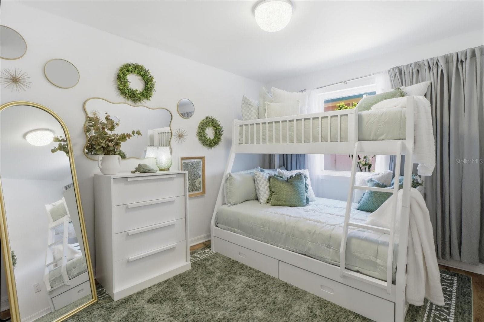 Guest Bedroom – Coastal Décor - 3194 INDIAN GULF LN, HERNANDO BEACH